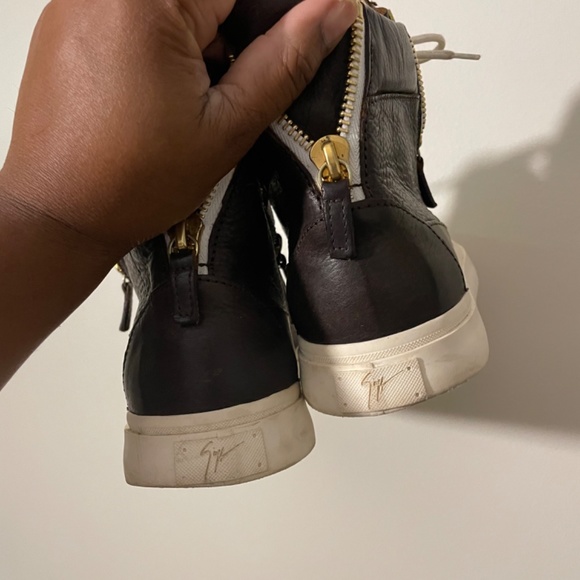 Giuseppe Sneakers - Picture 3 of 4